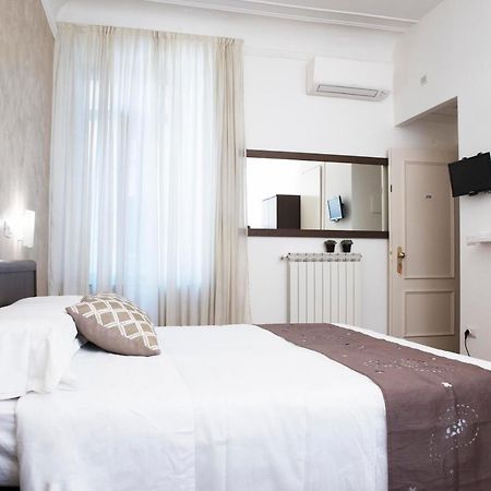 Hotel Capri Róma Kültér fotó