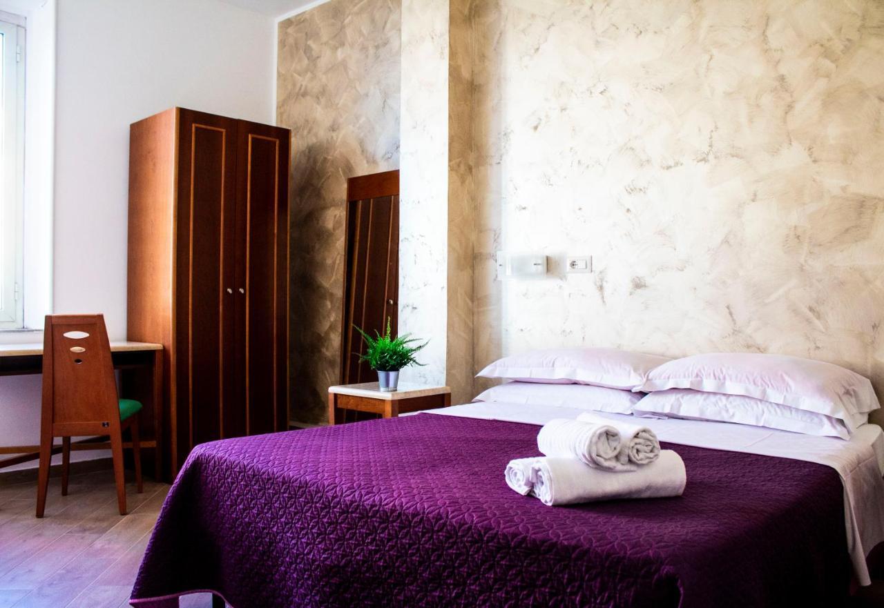 Hotel Capri Róma Kültér fotó