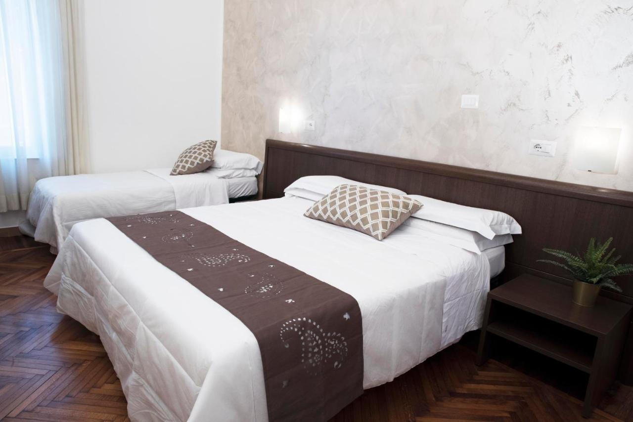Hotel Capri Róma Kültér fotó